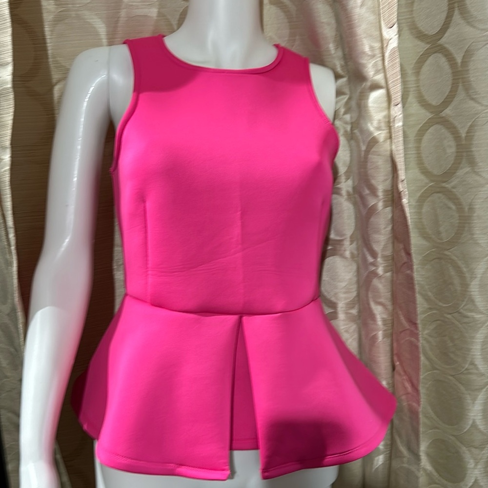 Monteau medium pink peplum top with zipper back